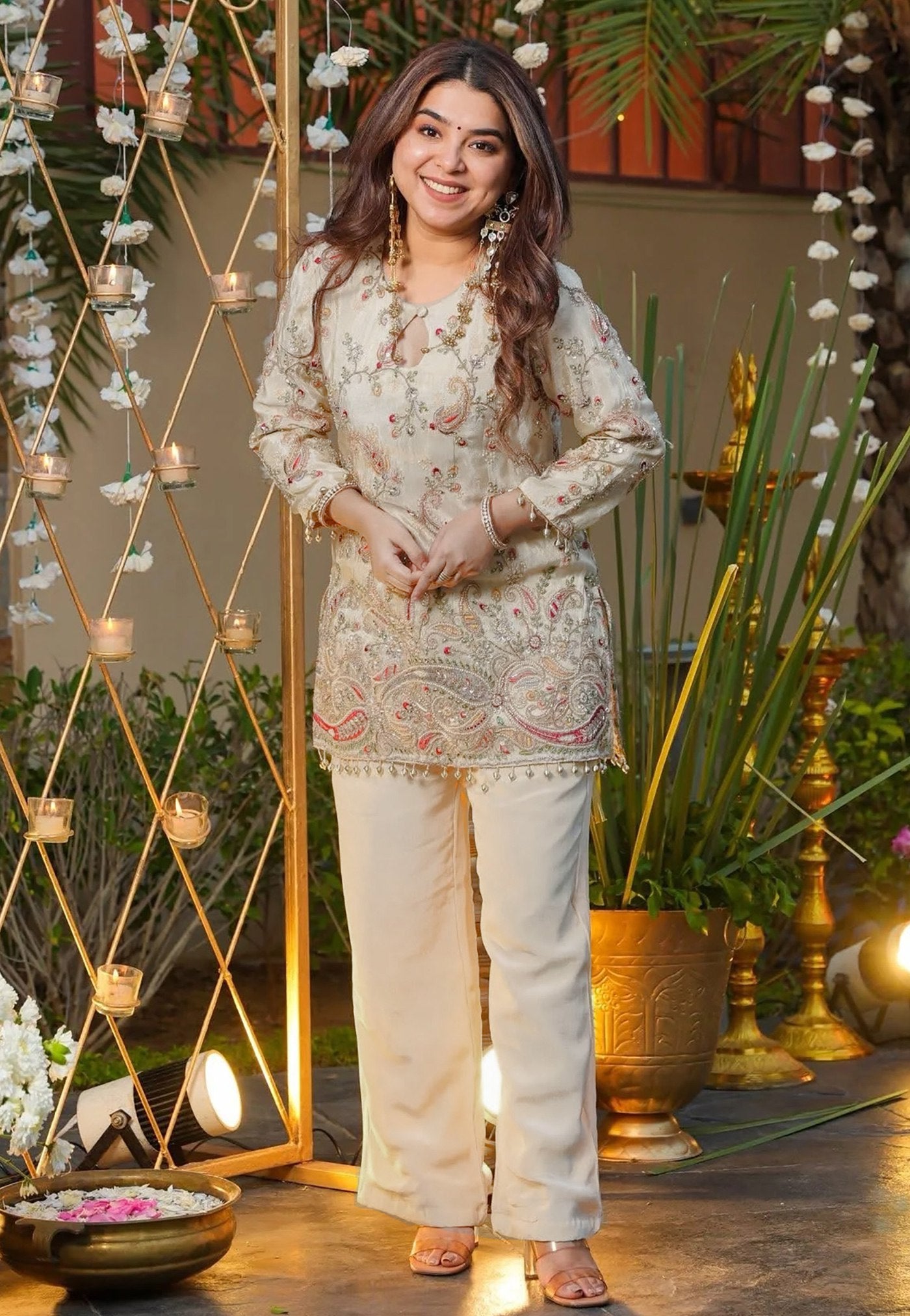 Off-White Pranavi Chic Co-Ord Set