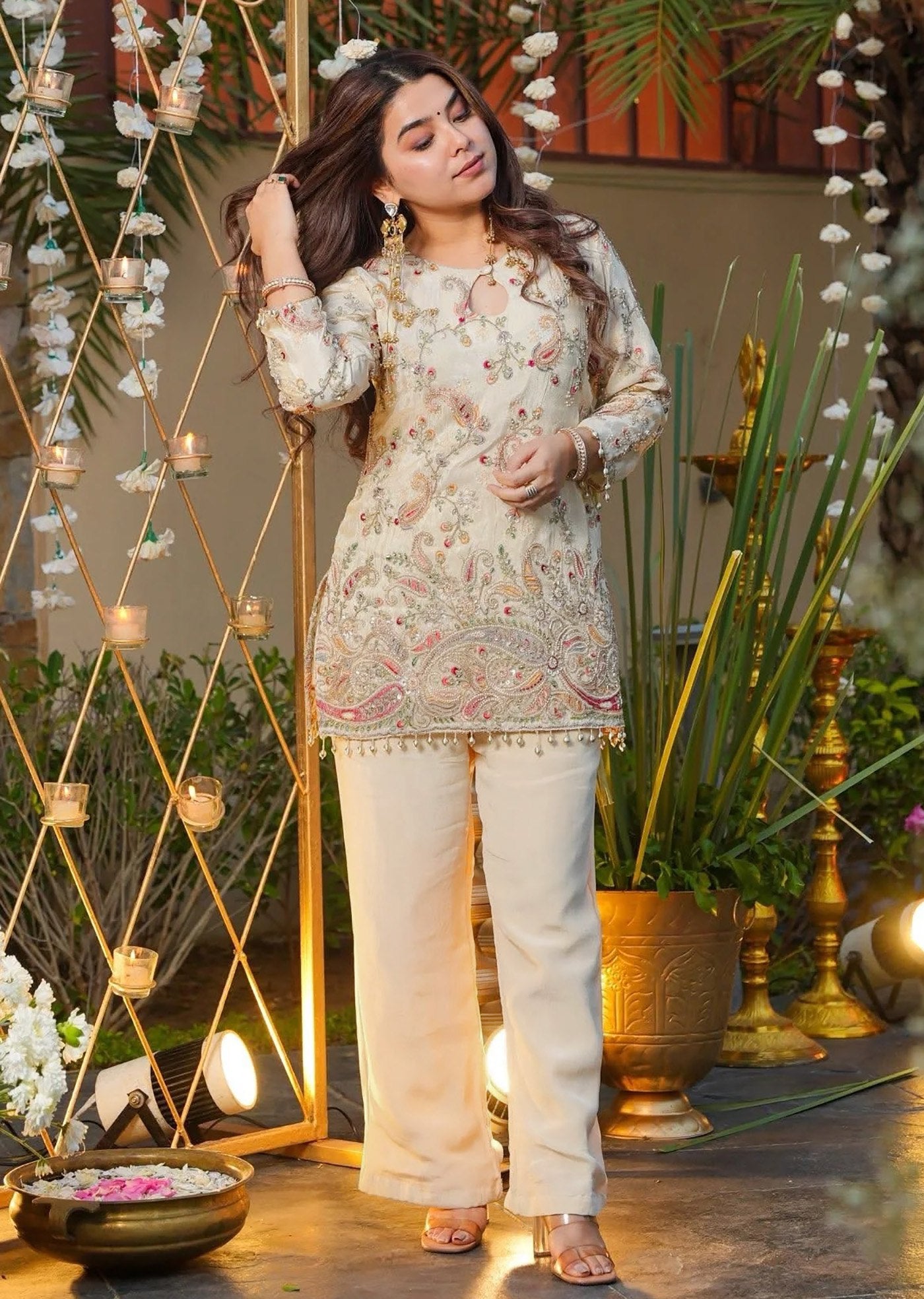 Off-White Pranavi Chic Co-Ord Set