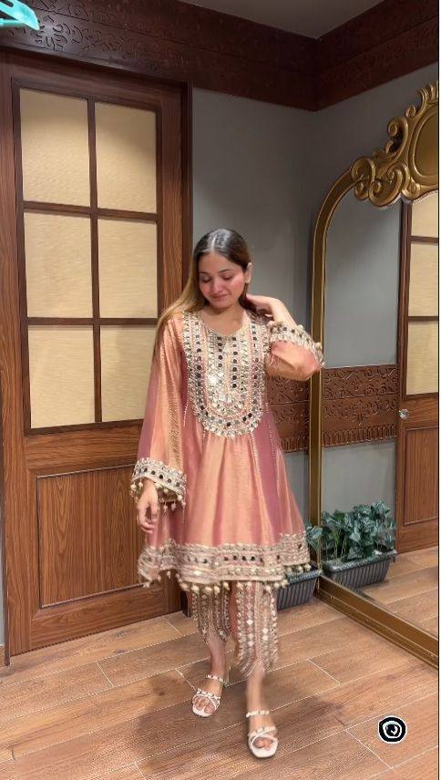 Mirror Luxe Chanderi Tulip Set