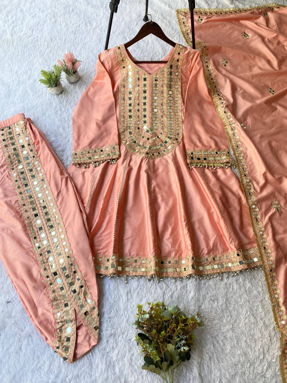 Mirror Luxe Chanderi Tulip Set