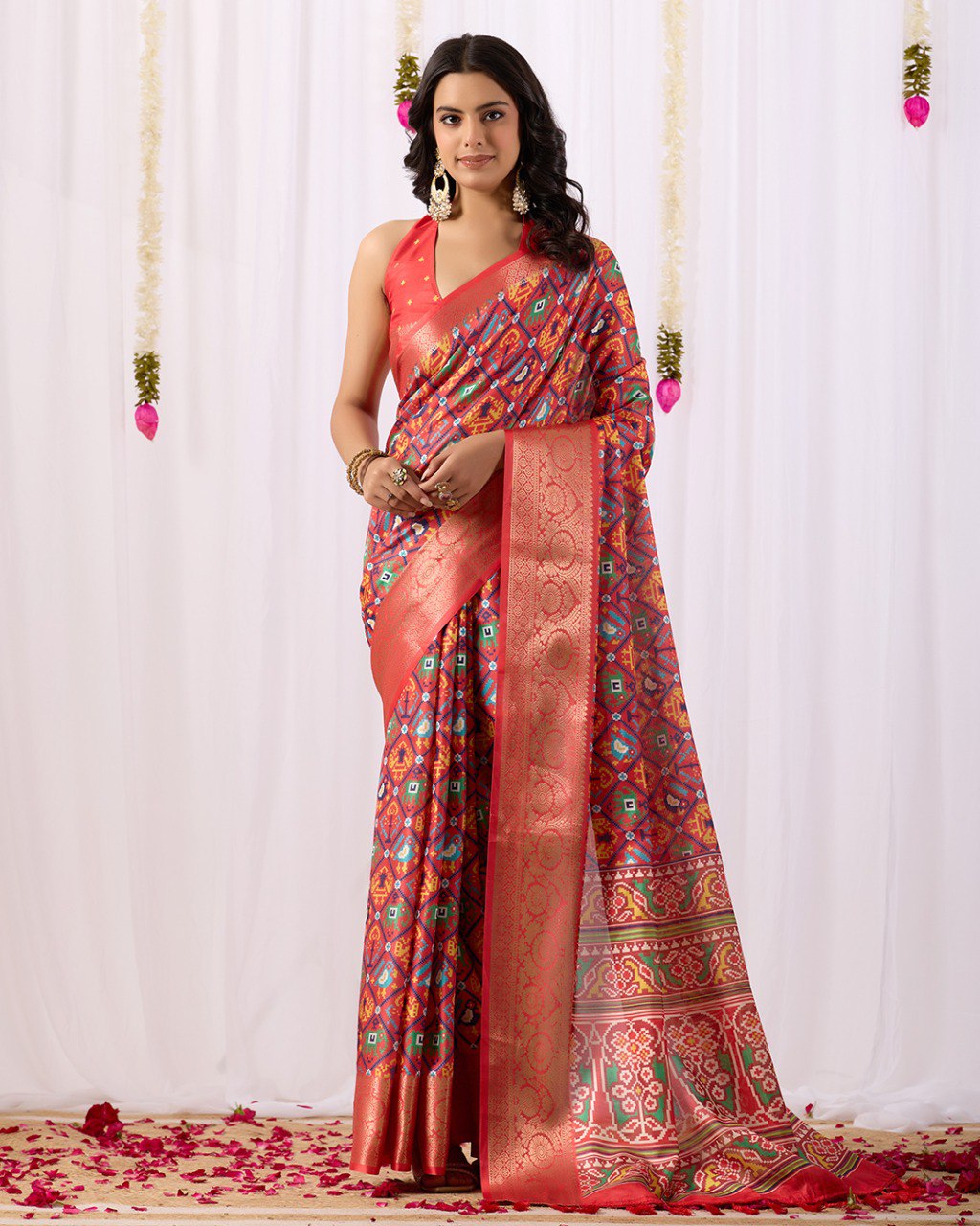 Graceful Patola Silk Saree