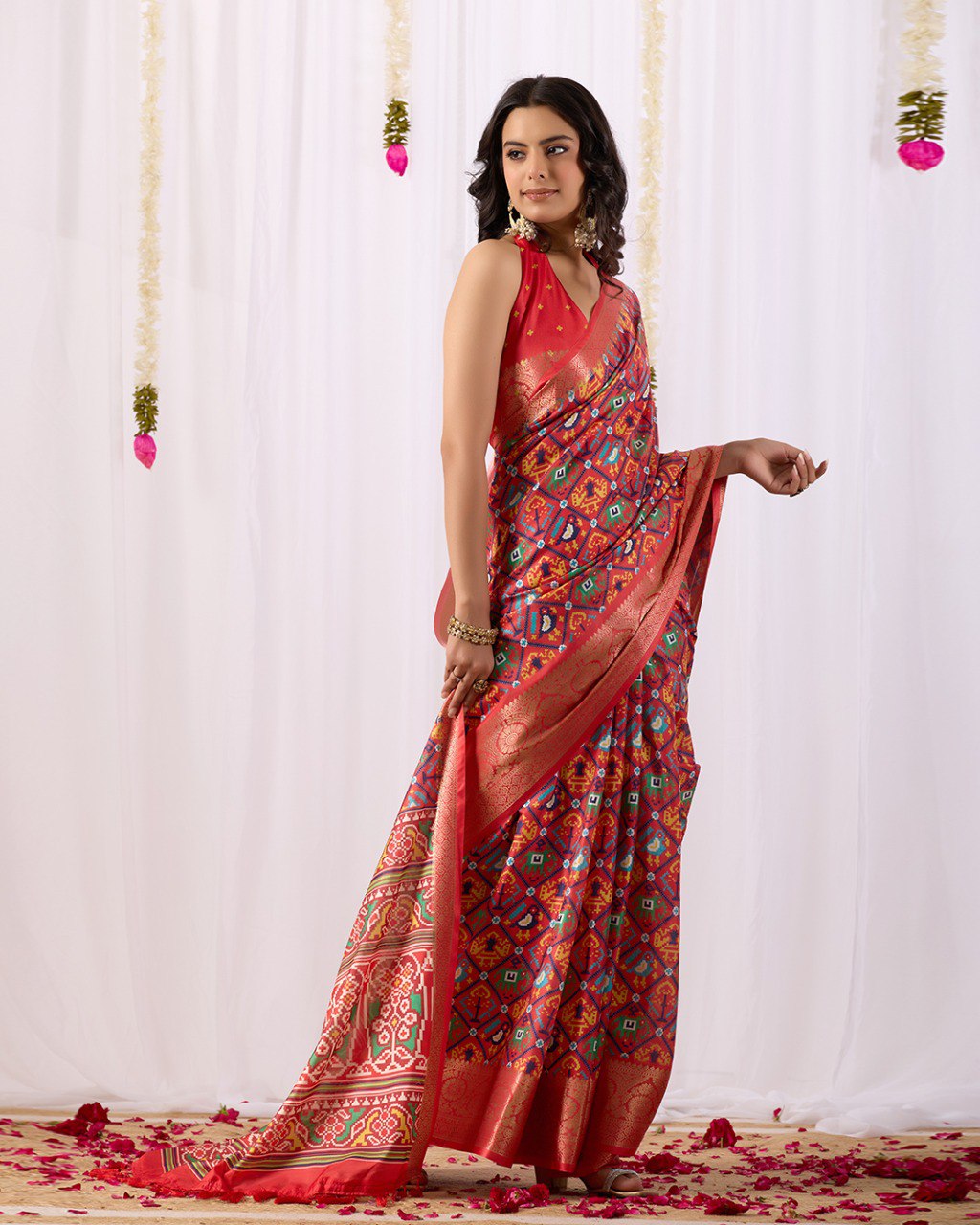 Graceful Patola Silk Saree