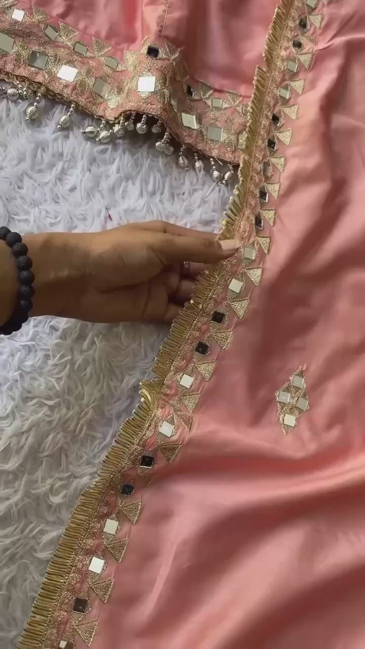 Mirror Luxe Chanderi Tulip Set