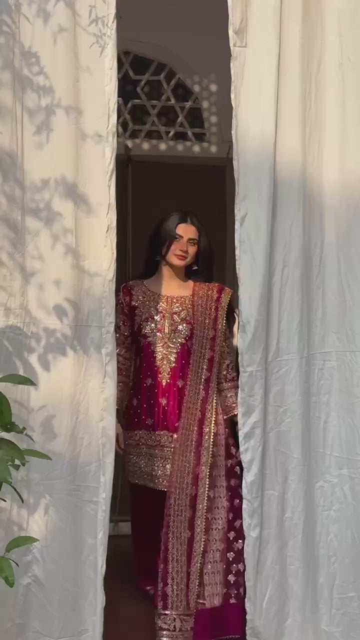 Women Premium Crepe Kurti Set with Farshi Salwar & Dupatta Party Wear Ethnic Set